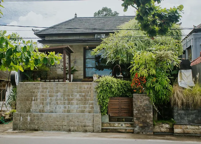Aksara Nusa Penida * Semaya